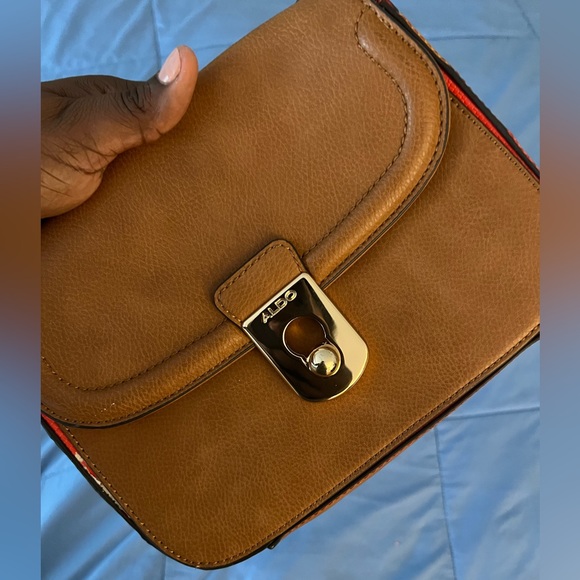 ‼️Aldo Camel Colored Crossbody Bag‼️ - Picture 4 of 9